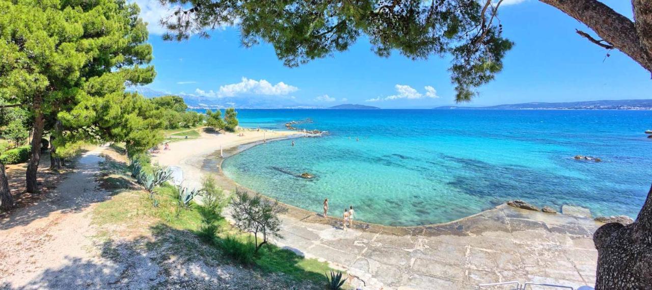 Apartment Eso Kastela Bagian luar foto